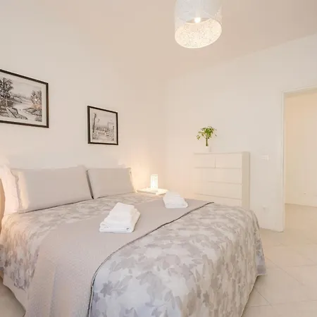 Apartment Trilocale Riammodernato Vicino A Venezia & Riviera Mestre